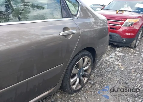 2007 Infiniti M35 из США, поврежденный, VIN JNKAY01E67M302093